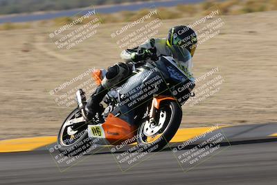 media/Nov-05-2022-SoCal Trackdays (Sat) [[f8d9b725ab]]/Turns 9 and 8 (1050am/